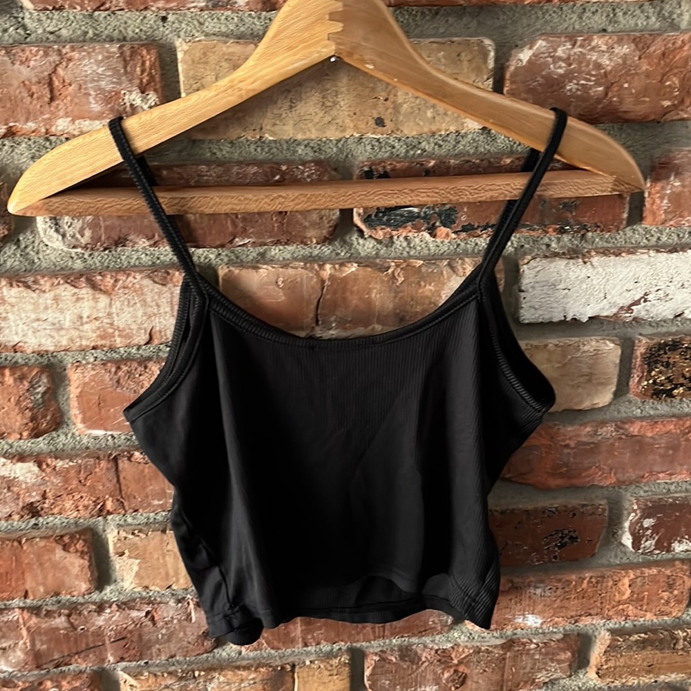 Shein Black Ribbed Cropped Tank Size Large - Picture 3 of 4